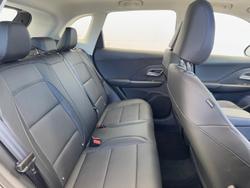 2025 MG ZS Essence Turbo