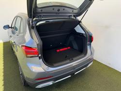 2025 MG ZS Essence Turbo