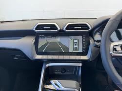 2025 MG ZS Essence Turbo