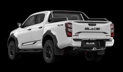 2025 ISUZU D-MAX BLADE