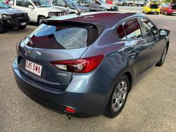 2014 Mazda 3 Neo