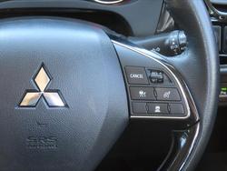 2020 Mitsubishi Outlander LS