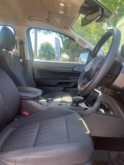 2022 Ford Everest Ambiente