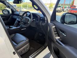 2025 Toyota Landcruiser Wagon Sahara ZX 3.3L Diesel Automatic