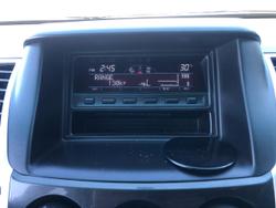 2010 Mitsubishi Challenger LS