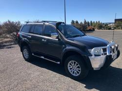 2010 Mitsubishi Challenger LS