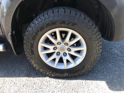 2010 Mitsubishi Challenger LS