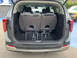 2024 Kia Carnival GT-Line HEV