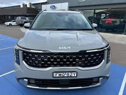 2024 Kia Carnival GT-Line HEV