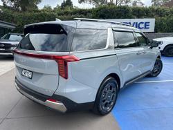 2024 Kia Carnival GT-Line HEV