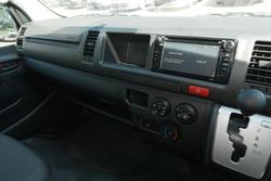 2018 Toyota Hiace Commuter