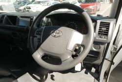 2018 Toyota Hiace Commuter