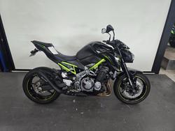 Kawasaki ZR 900