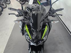 2019 Kawasaki ZR 900 BLACK