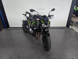 2019 Kawasaki ZR 900 BLACK