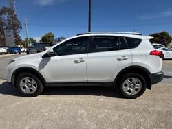 2014 Toyota RAV4 GX ZSA42R MY14 Glacier White