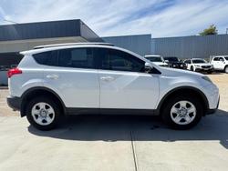 2014 Toyota RAV4 GX ZSA42R MY14 Glacier White