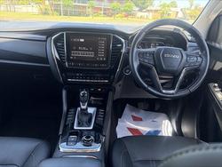 2023 Isuzu MU-X LS-T