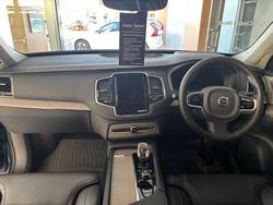 2023 Volvo XC90 Recharge Ultimate T8 Plug-In Hybrid