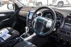 2018 Isuzu MU-X LS-U