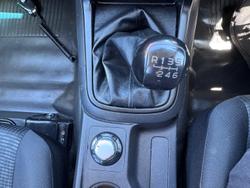 2018 Isuzu D-MAX SX MY17 4X4 Dual Range Splash White