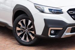 2024 Subaru Outback AWD Touring 6GEN MY25 AWD Crystal White