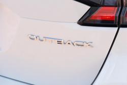 2024 Subaru Outback AWD Touring 6GEN MY25 AWD Crystal White