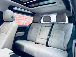 2021 Land Rover Defender 90 P300 S L663 MY22 AWD Pangea Green