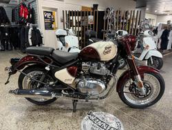 2025 Royal Enfield CLASSIC 650 RED