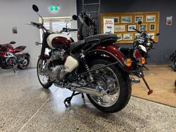 2025 Royal Enfield CLASSIC 650 RED