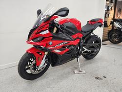 2024 BMW Motorrad S 1000 RR RACE Red
