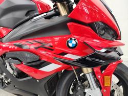 2024 BMW Motorrad S 1000 RR RACE Red