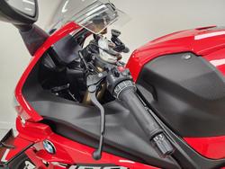 2024 BMW Motorrad S 1000 RR RACE Red
