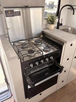 2025 Dreamhaven Dreamhaven 15 Series Tourline Caravan