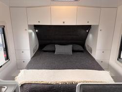 2025 Dreamhaven Dreamhaven 19 Series Tourline Caravan