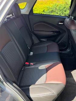 2025 Suzuki Fronx Hybrid KW Splendid Silver Pearl Metallic + Bluish Black Pearl