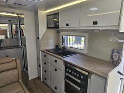 2025 JB Caravans Dirt Road Xtreme 19'6