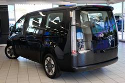 2022 Hyundai STARIA