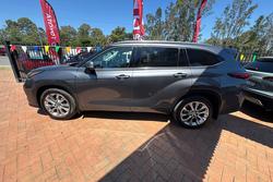 2021 Toyota Kluger Grande