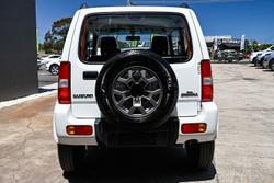 2015 Suzuki Jimny Sierra