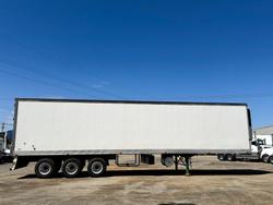 2005 Maxitrans 22 Pallet Triaxle Fridge Trailer