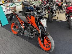 KTM 200 Duke