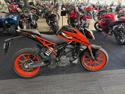2023 KTM 200 Duke Duke Orange