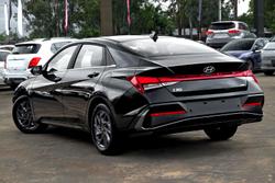 2025 Hyundai i30 Hybrid