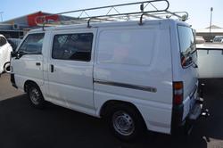 2008 Mitsubishi Express