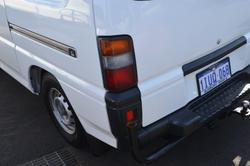 2008 Mitsubishi Express