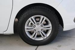 2025 LDV G10