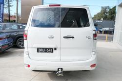 2025 LDV G10