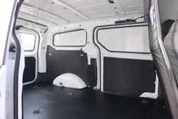 2025 LDV G10