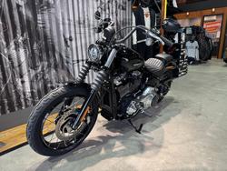 2025 Harley-davidson FXBB STREET BOB (117) Vivid Black